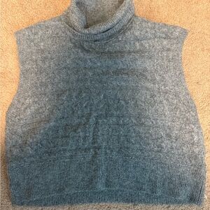 Old Navy Heather Gray Sleeveless Turtleneck Sweater